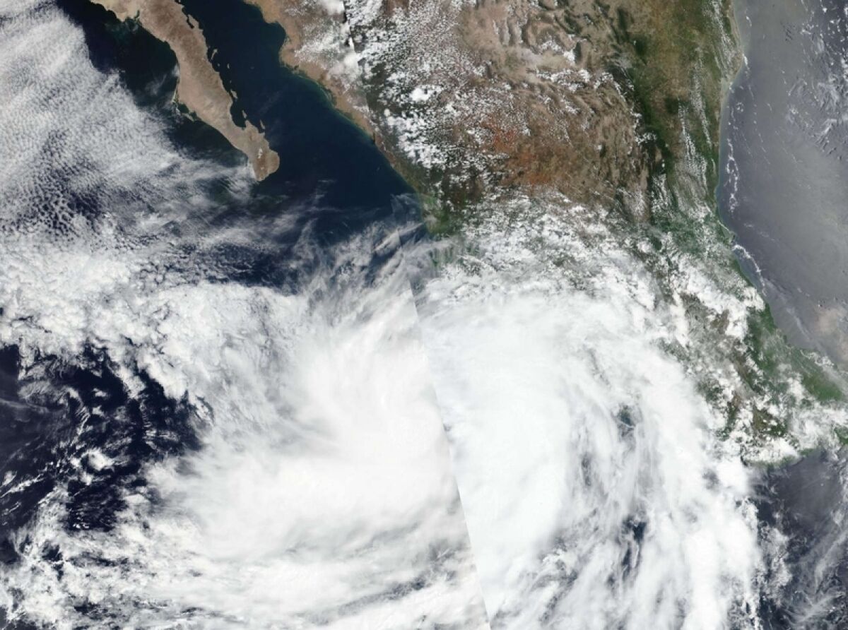 National Hurricane Center Warns Jalisco Coastline of Approaching Enrique