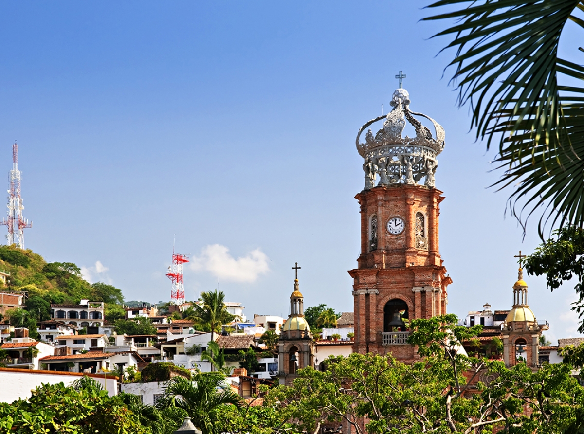 Puerto Vallarta Sets All-Time Record For Most Visitors – Here’s Why Travelers Love It
